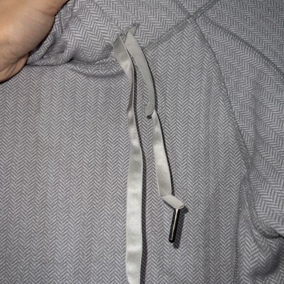 Kyodan Gray & White Herringbone Mock Neck Sweater Size Small - Picture 3 of 6